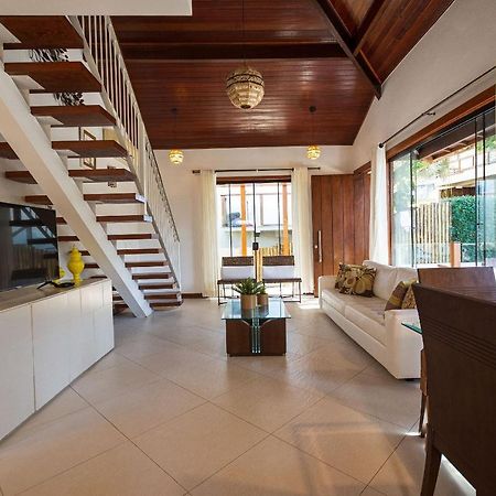 Casa Espetacular Entre Geriba E Ferradurinha - Wifi 200Mb - Piscina Do Codominio - 700 M Da Praia - Garagem - 4 Suites - Area Gourmet Privativa - Cozinha Equipada - Area Kids - Portaria 24H - Ar Condicionado Armacao dos Buzios Экстерьер фото