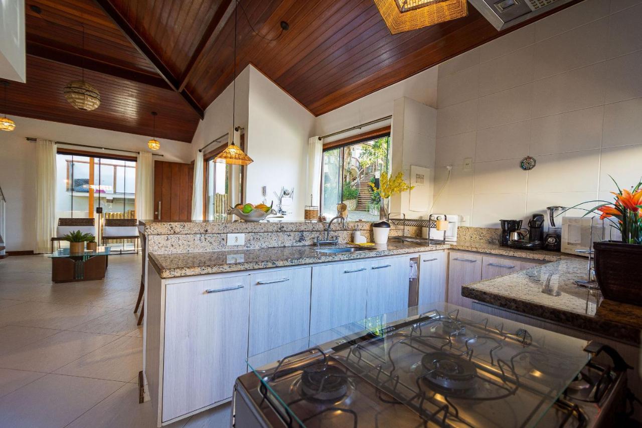 Casa Espetacular Entre Geriba E Ferradurinha - Wifi 200Mb - Piscina Do Codominio - 700 M Da Praia - Garagem - 4 Suites - Area Gourmet Privativa - Cozinha Equipada - Area Kids - Portaria 24H - Ar Condicionado Armacao dos Buzios Экстерьер фото